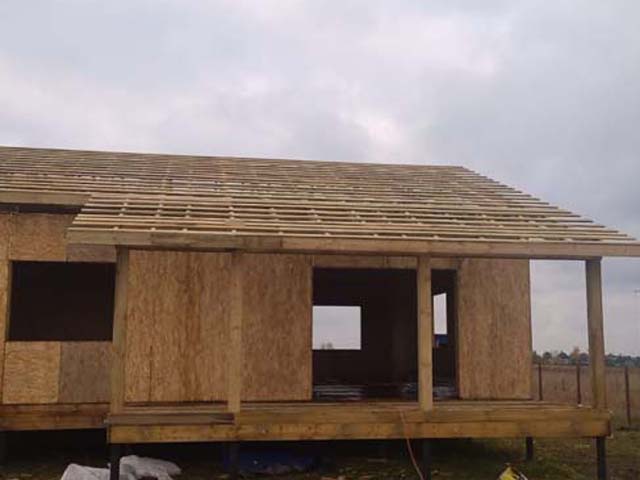 Строительство дома из СИП-панелей в Губкине (домокомплект ГАЛАНТ)
